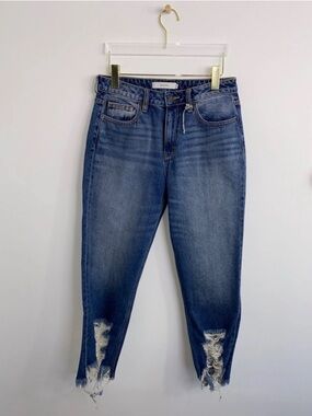 Hidden jeans Size 28 Jeans Distressed Cut Off Hem Straight Leg Jeans